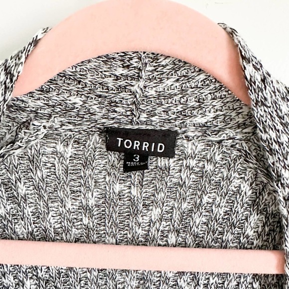 Torrid Gray White Marled Long Duster Cardigan Sweater sz 3 S/M - Picture 10 of 11